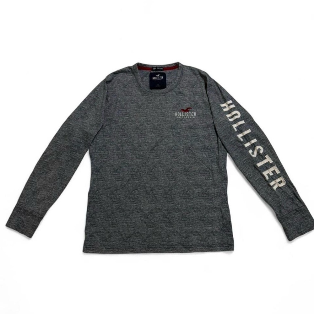 Hollister Men's Charcoal Long Sleeve Tee